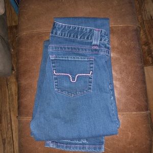 Kimes Size 6/36 in great condition, straight leg